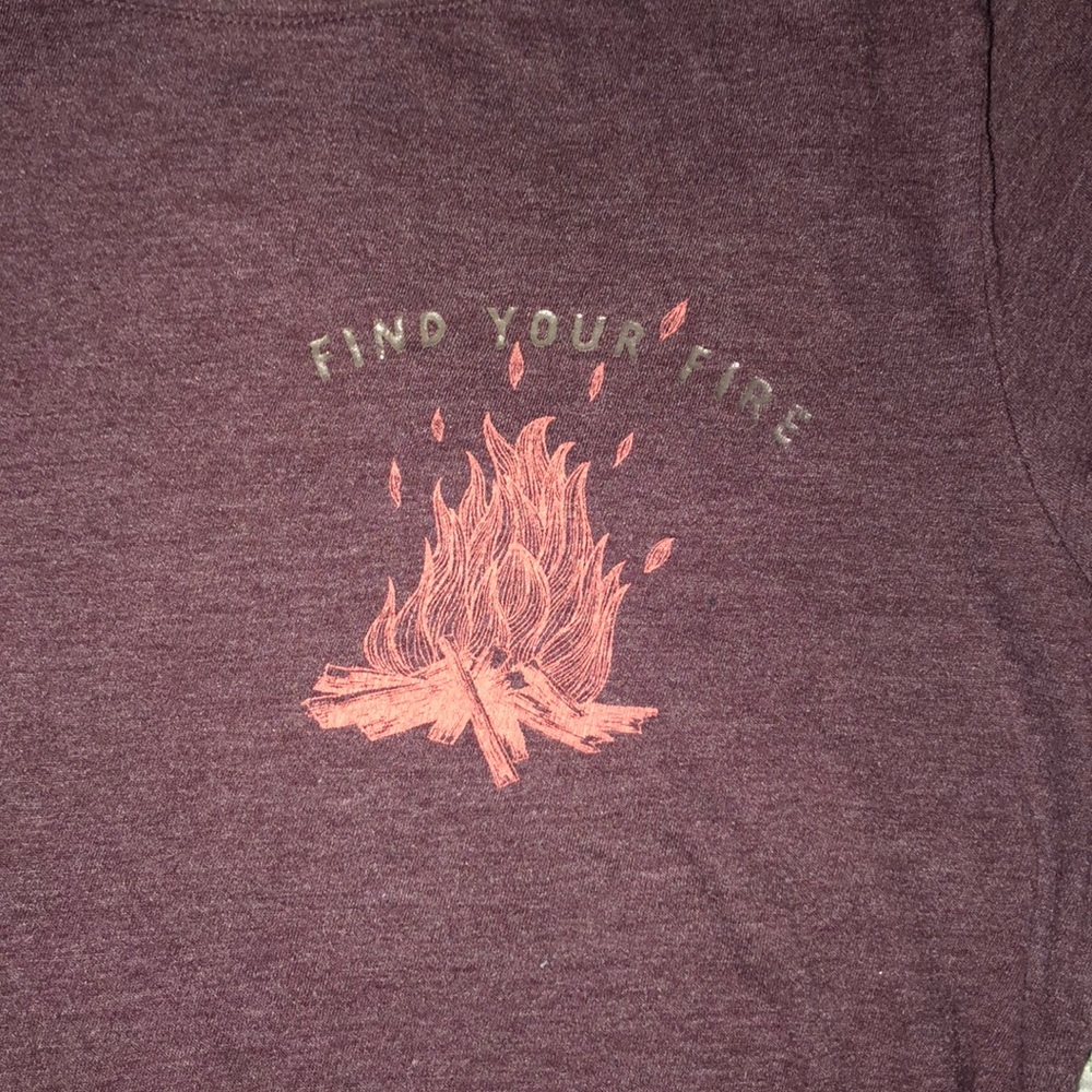 Graphic tee - Picture 2 of 2